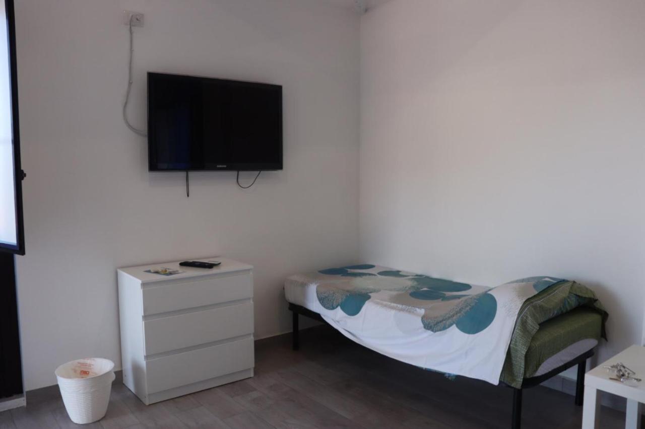 La Conchiglia 2.0 Bed & Breakfast Soverato Marina Bagian luar foto