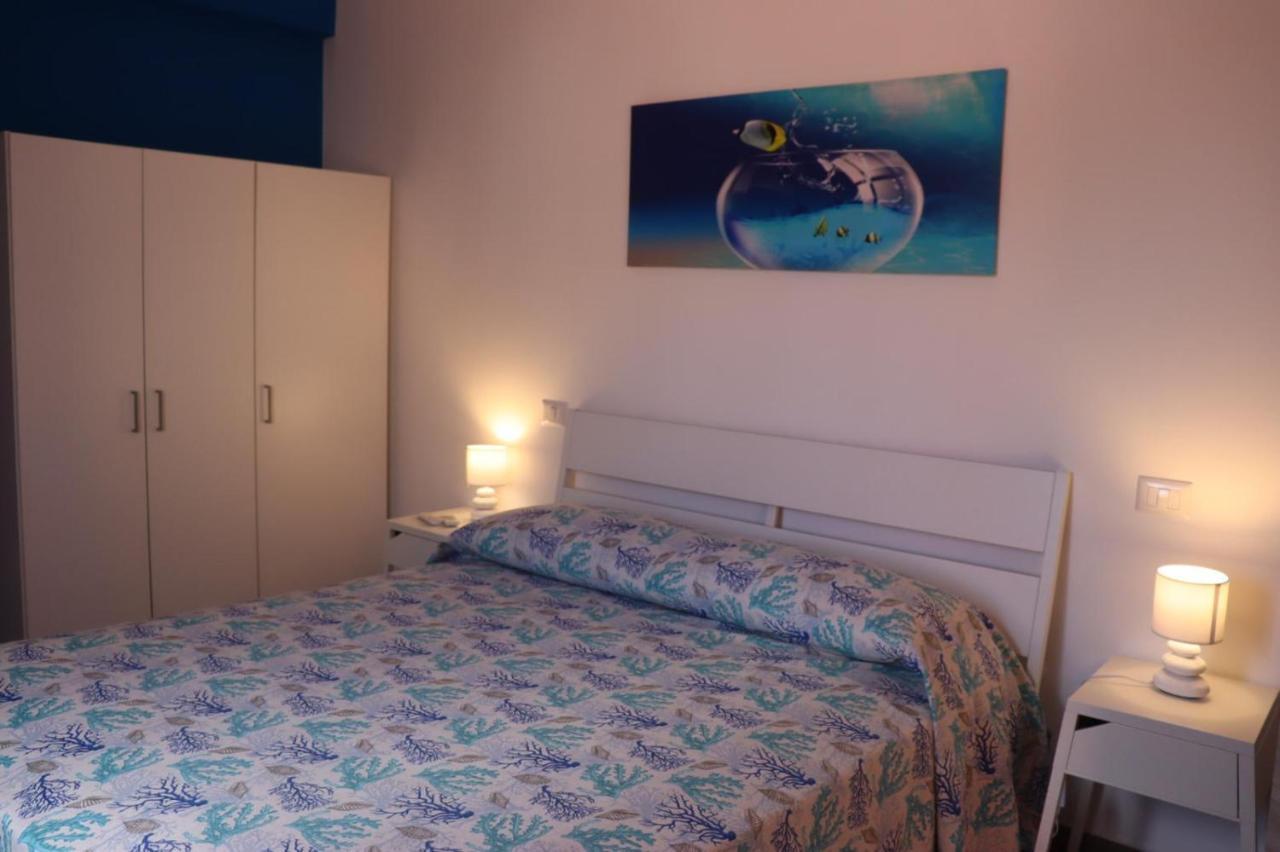 La Conchiglia 2.0 Bed & Breakfast Soverato Marina Bagian luar foto