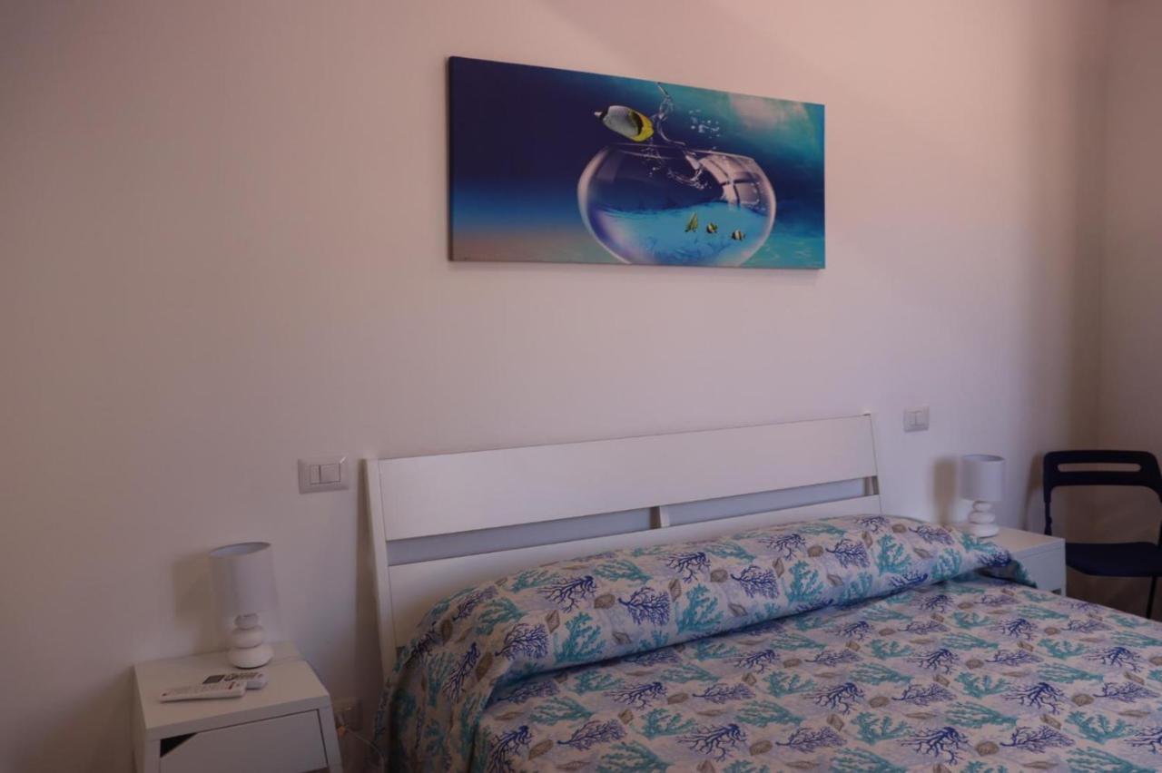 La Conchiglia 2.0 Bed & Breakfast Soverato Marina Bagian luar foto