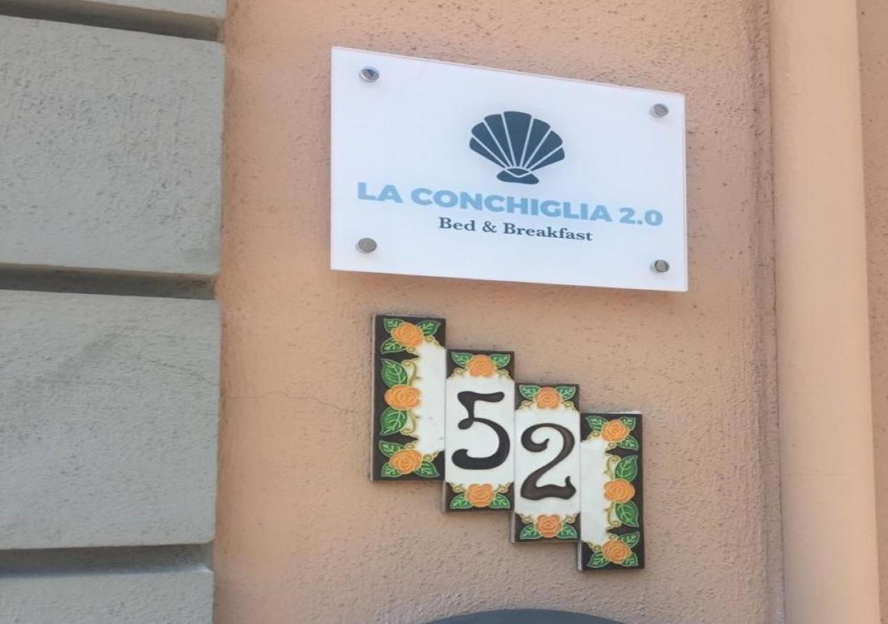 La Conchiglia 2.0 Bed & Breakfast Soverato Marina Bagian luar foto