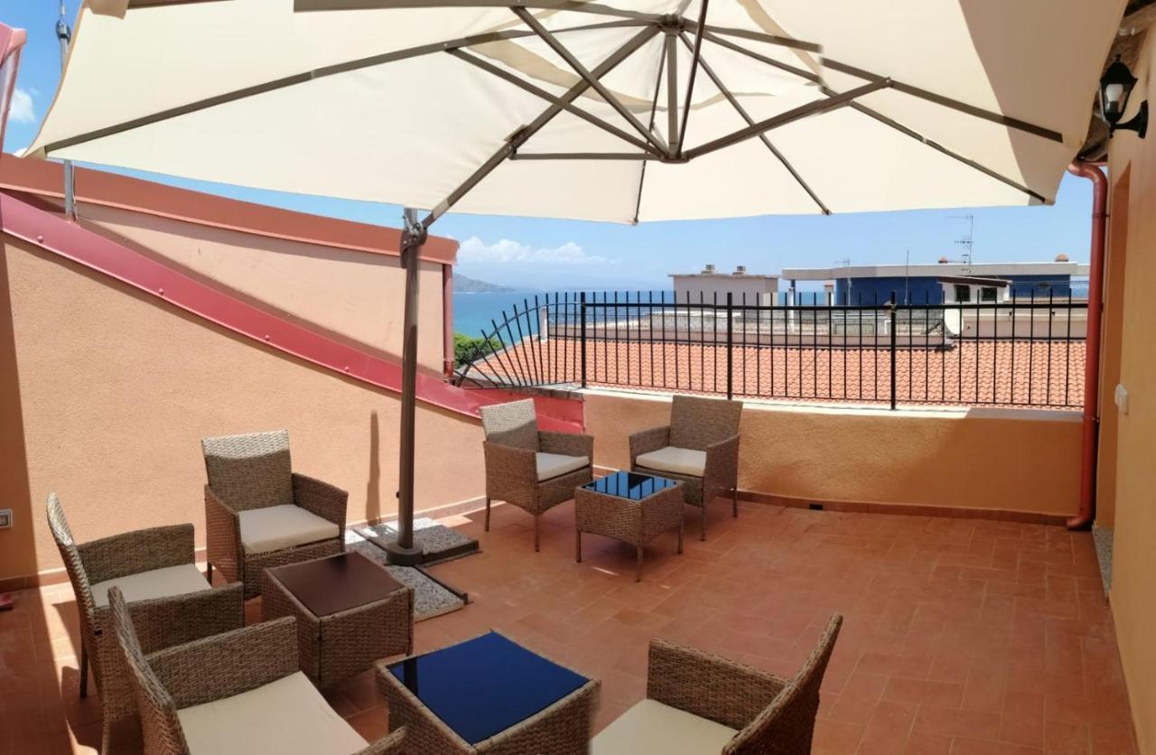 La Conchiglia 2.0 Bed & Breakfast Soverato Marina Bagian luar foto